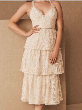 NWT ML Monique Lhuillier Covella Wedding Dress – Size 6 (Unaltered)